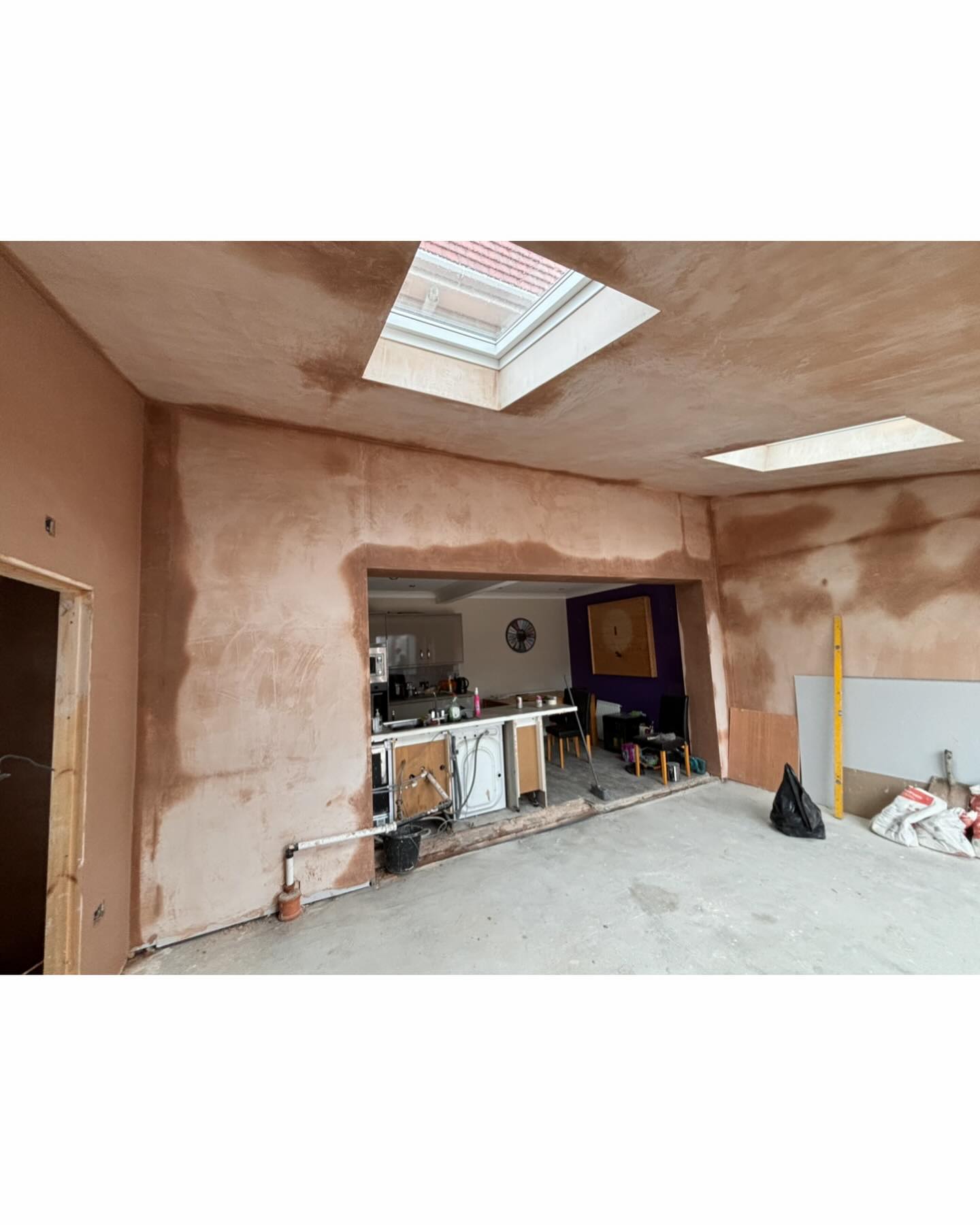 Kitchen diner skim with velux